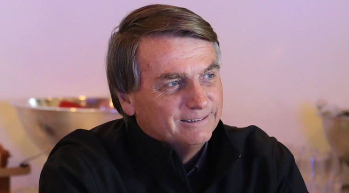 Em carta, Bolsonaro diz que Flávio é seu ‘porta-voz’ e pede pra deixar de lado as diferenças sem citar briga com Michelle