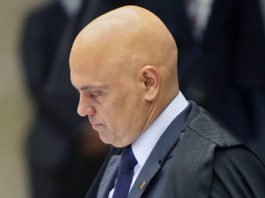Lula teve encontro recente com Alexandre de Moraes fora da agenda e sinalizou apoio ao ministro, dizem fontes