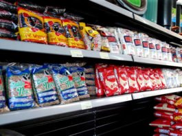 Prévia da inflação desacelera em maio, mas conta de luz e comida pesam no bolso do consumidor, diz o IPCA-15