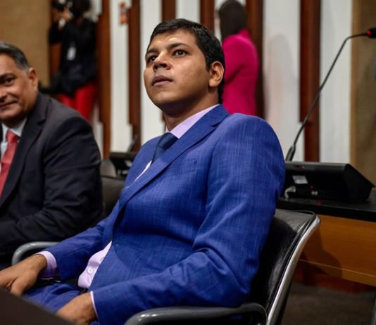 Deputado bolsonarista critica título de cidadã baiana a Marina Silva pela Assembleia Legislativa: ‘Inoportuna’