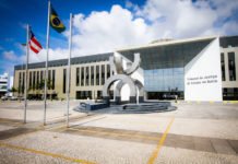 Justiça baiana cria comissão de regulação das vagas em presídios para combater superlotação