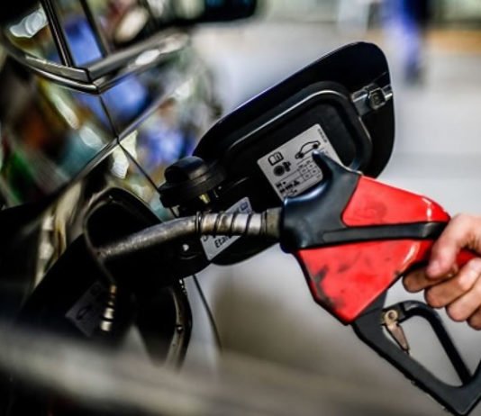 ICMS sobre gasolina, diesel e gás de cozinha sobe a partir de 2026; será o segundo ano seguido de aumento