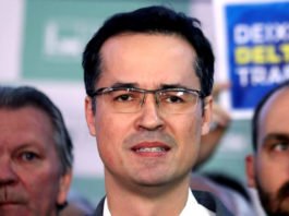 Caso PowerPoint: Ex-procurador Deltan Dallagnol paga R$ 146 mil reais para Lula como indenização por danos morais