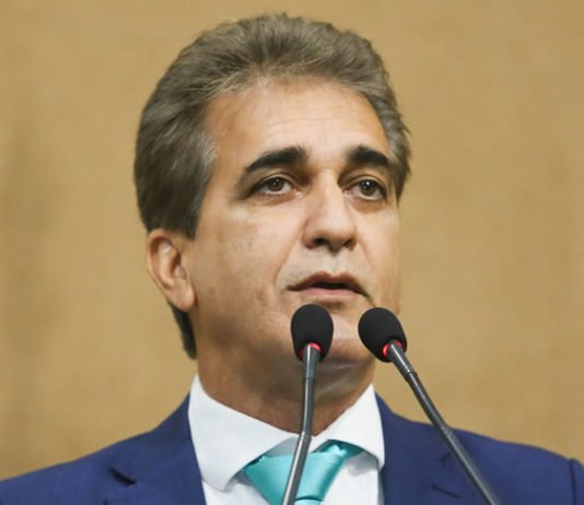 Robinson Almeida comentou a força da chapa G nas eleições: ‘É o time de Lula na Bahia, alinhado com projeto nacional’
