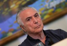 Michel Temer é citado por Eduardo em bate-boca com Bolsonaro: Eu quero que olhe para mim, você falaria isso? confira