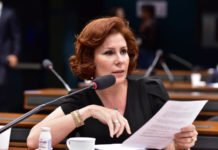 Em defesa à Câmara, Zambelli afirma que hacker não tem credibilidade e se diz perseguida política