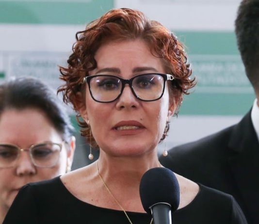 Carla Zambelli: Justiça italiana vê ‘grau máximo’ de risco de fuga e decide manter a deputada federal presa