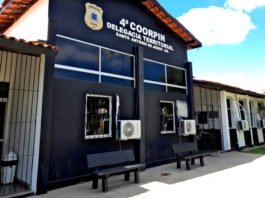 Suspeito é preso por tráfico de drogas e posse ilegal de munição em Santo Antônio de Jesus; ação foi da CETO da Polícia Militar após denúncia, diz 14º BPM