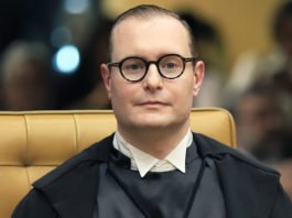 Zanin marca julgamento do núcleo 4 da trama golpista no STF