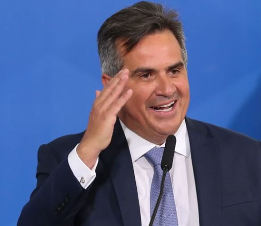 PF investiga Ciro Nogueira por suspeita de favorecimento ao Banco Master no Congresso