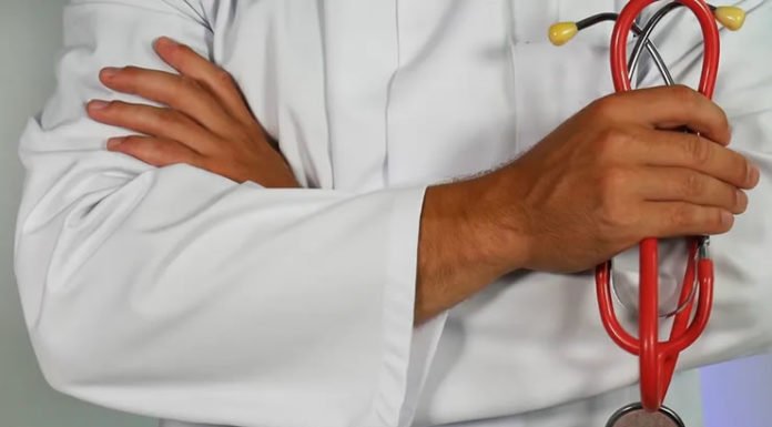 Ministério Público Federal investiga qualidade de cursos de medicina em duas instituições da BA; Salvador e Valença