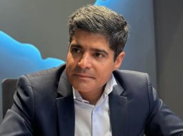 Celso Sabino desiste de deixar governo Lula após o apoio de deputados e gera um desgaste a ACM Neto; entenda mais