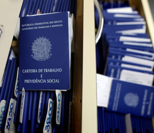 PNAD Contínua: Desemprego sobe 6,1% no trimestre até março, mas mantém a mínima histórica para o período; confira