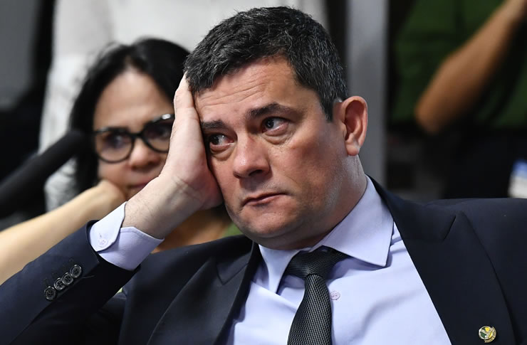 Caso seja cassado, cadeira ocupada por Sergio Moro no Senado pode dar  início a intensa disputa entre mulher; saiba mais | INFOSAJ