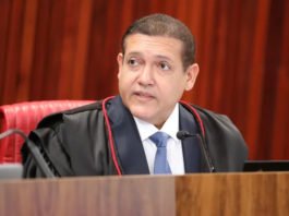 Nunes Marques assume relatoria de representações eleitorais envolvendo Flávio Bolsonaro e Master no TSE
