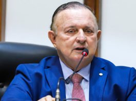 Veja: PEC que tramita na ALBA atualiza constituição baiana e pode beneficiar os políticos que estão de olho nos tribunais