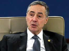 Ministro Barroso decide julgar descriminalização do aborto