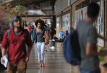 Faculdades da Bahia têm 10 dias para adotar bancas de cotas raciais, recomenda Ministério Público Federal
