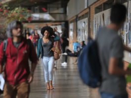 Faculdades da Bahia têm 10 dias para adotar bancas de cotas raciais, recomenda Ministério Público Federal