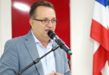Prefeito de Cruz, Ednaldo Ribeiro participa de reunião com prefeitos na UPB para discutir alta dos cachês e risco aos festejos juninos deste ano na Bahia; veja
