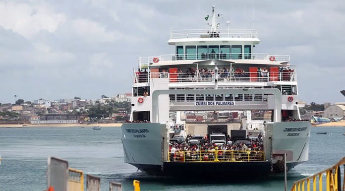 Mau tempo provoca suspensão de motos e veículos de grande porte no sistema Ferry-Boat