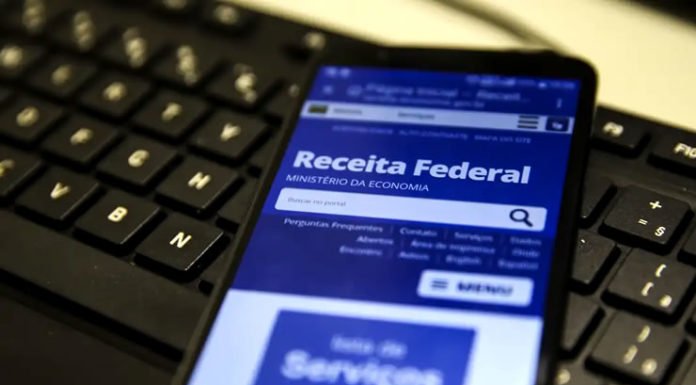 Imposto de Renda 2026: Receita Federal estima que mais de dois milhões de declarações caíram na malha fina