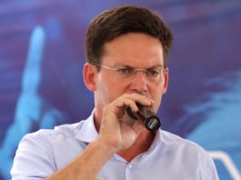 João Roma critica Rui Costa e diz que Bahia segue sem avanços em obras de infraestrutura