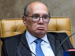 AGU pede que Gilmar reconsidere decisão que restringe à PGR pedidos de impeachment contra ministros do STF