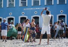 Bahia tem salto de 62% no turismo internacional em 2025, diz Embratur; mais de 100 mil visitantes internacionais