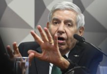 Procuradoria da República se manifesta a favor de prisão domiciliar para general Heleno, preso pela trama golpista