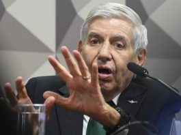 Procuradoria da República se manifesta a favor de prisão domiciliar para general Heleno, preso pela trama golpista