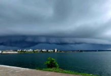 Inmet emite alerta de chuvas intensas em 42 cidades do interior baiano; evitem se abrigar debaixo de árvores
