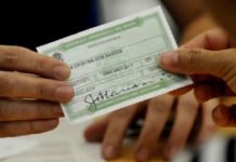 Prazo para tirar e regularizar o título de eleitor vai até 6 de maio e 1º turno das eleições será realizado em 4 de outubro