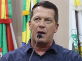 Justiça Federal absolve vereador de Caxias do Sul por discriminação após falas contra trabalhadores baianos