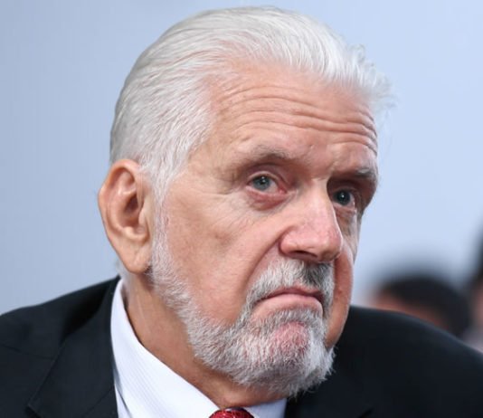 Jaques Wagner afirma que discussões da chapa ao Senado na Bahia deverão iniciar entre novembro e dezembro; veja