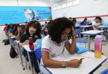 SEC promove live para orientar estudantes do concurso Redação Nota 1000 Bahia 2025