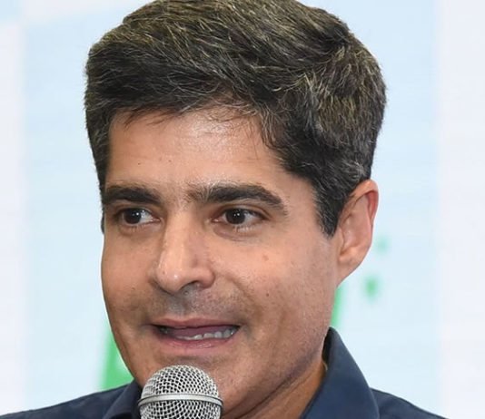 Recentes pesquisas eleitorais na Bahia deixam animados Jerônimo Rodrigues e ACM Neto por motivos diferentes; veja