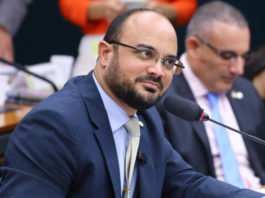 Capitão Alden critica evento do governo Lula: “Caráter essencialmente político