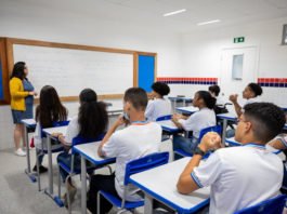 Precatório do Fundef e abono serão pagos aos professores em 2 de outubro; 87 mil profissionais serão beneficiados