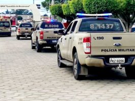 Motocicleta com restrição de roubo recuperada pela Polícia Militar em oficina no bairro Andaiá em Santo Antônio de Jesus e apresentada na DT; confira mais
