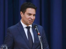 Cassados, Eduardo Bolsonaro e Ramagem perdem passaportes diplomáticos; ex-deputados estão no EUA