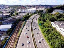 Feriadão de Tiradentes aumenta fluxo nas rodovias da Bahia