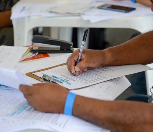 Caged: Brasil cria 85,9 mil empregos formais em novembro; com uma queda de 19,1% frente ao mesmo mês de 2024