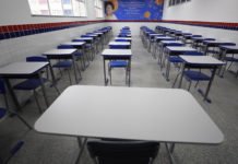 Governo lançou edital para levar internet gratuita a 498 escolas da Bahia: valor já chega a R$ 53 milhões para o Nordeste