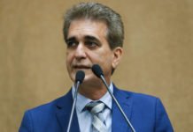 ALBA aprova lei que barra homenagens à ditadura militar na Bahia: “democracia não se negocia”, afirma Robinson