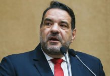 Veja: Alan Sanches critica abandono de rodovia baiana e cobra destino de R$ 18 bilhões em empréstimos com Jerônimo