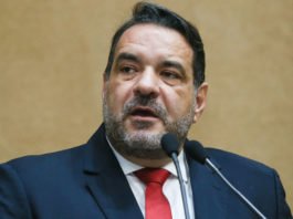 Veja: Alan Sanches critica abandono de rodovia baiana e cobra destino de R$ 18 bilhões em empréstimos com Jerônimo