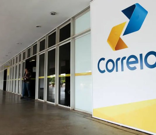 Quase 400 agências dos Correios na Bahia vão atender vítimas de fraude do INSS que pretendem aderir a acordo do governo federal
