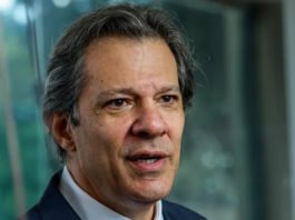 Governo definirá nova alternativa ao IOF, afirma Haddad