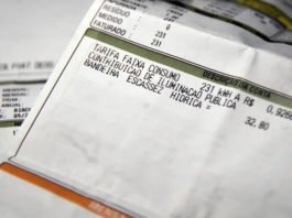 Aneel mantém bandeira amarela para a conta de luz e tarifa segue mais cara; acréscimo começou a valer em abril